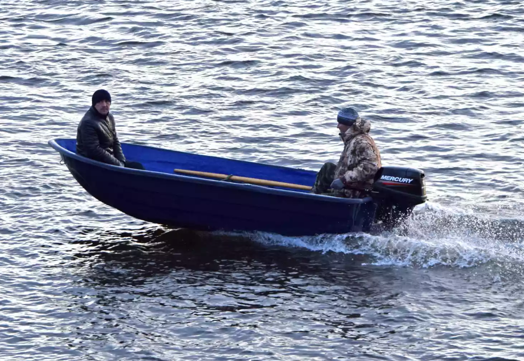 Стеклопластиковая лодка Neman-340 (тримаран) в Анапе