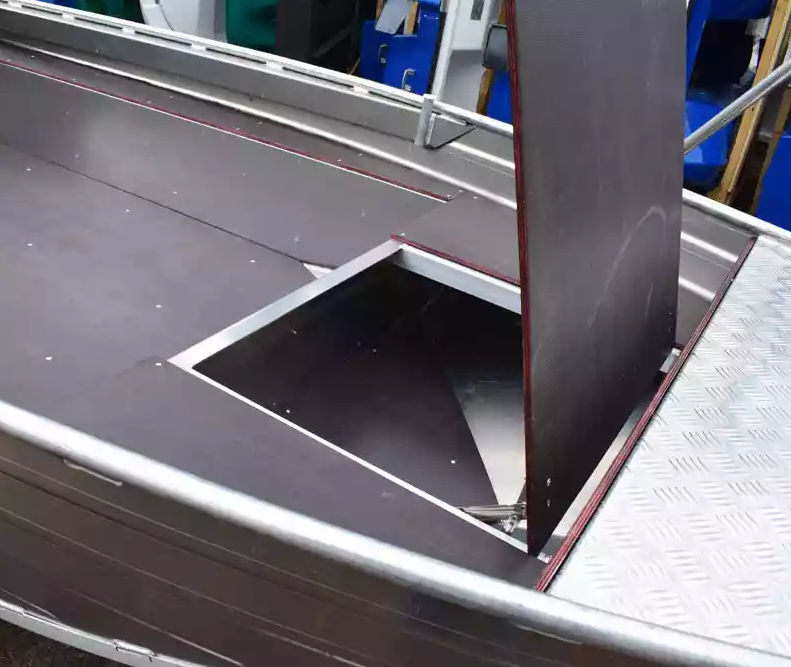 Алюминиевая лодка  Wyatboat-430 Master в Анапе