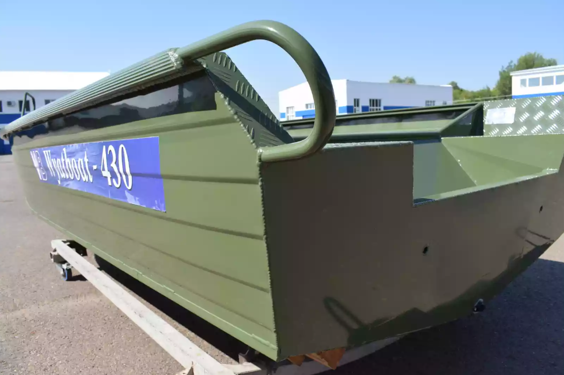 Алюминиевая лодка  Wyatboat-430 Master Fish в Анапе