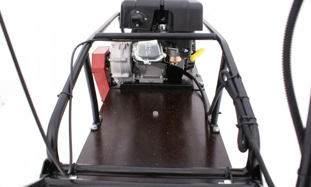 Мотобуксировщик БТС «МАЛЕК» 380/7 БЕЗ э/зап. Б/У в Анапе