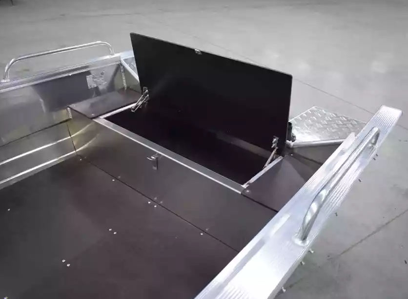 Алюминиевая лодка  Wyatboat-430 Р в Анапе