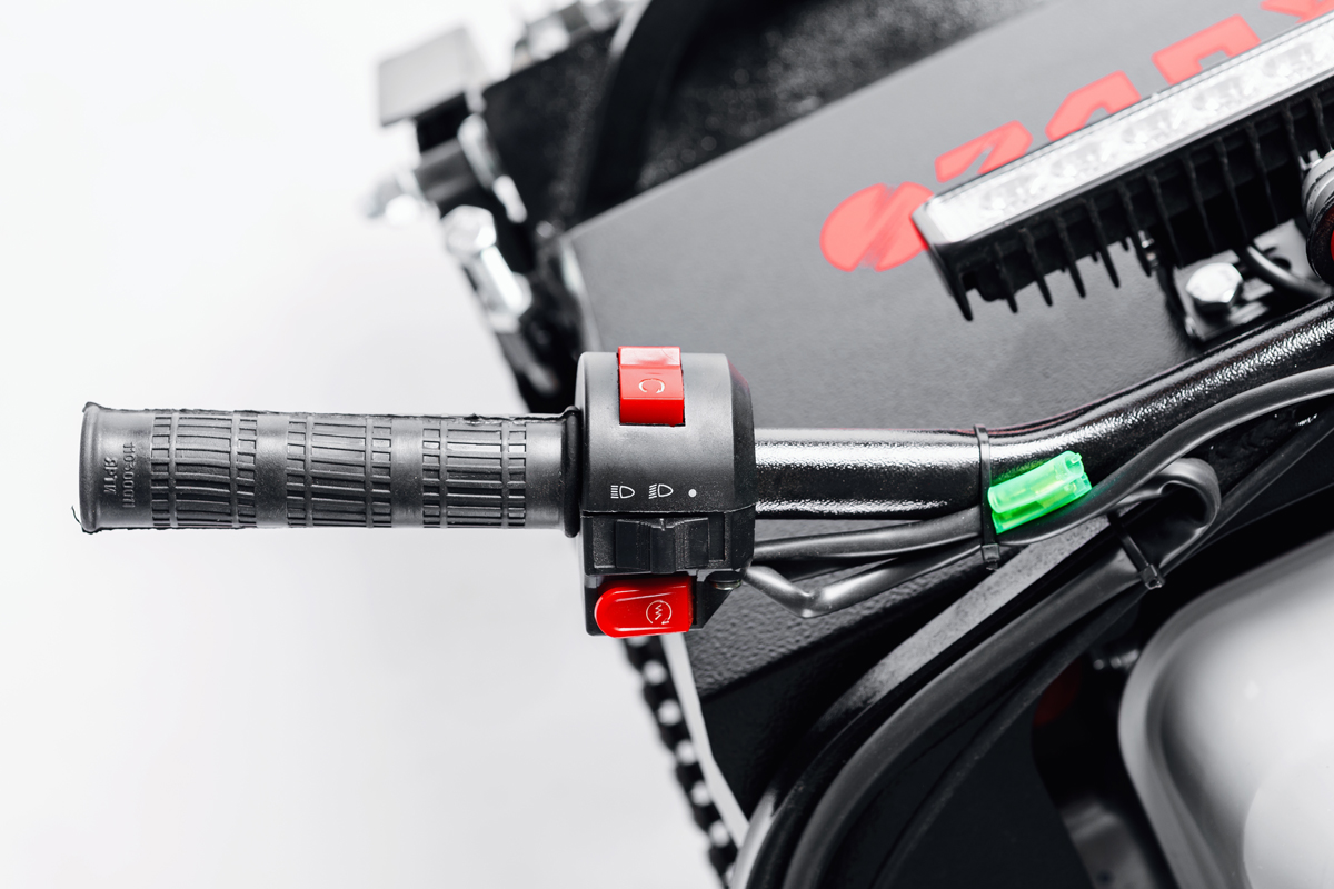 МОТОБУКСИРОВЩИК IKUDZO 1100/380 К8 в Анапе