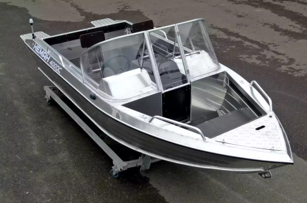 Алюминиевая лодка  Neman-400 DC в Анапе