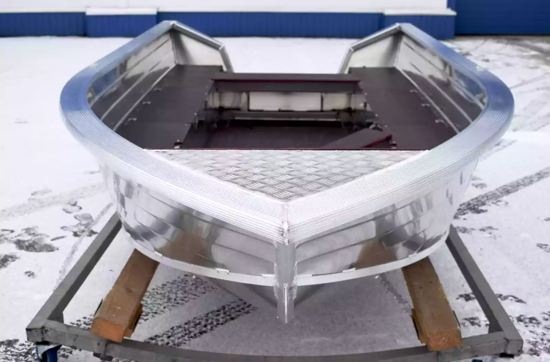 Алюминиевая лодка Неман-400 в Анапе