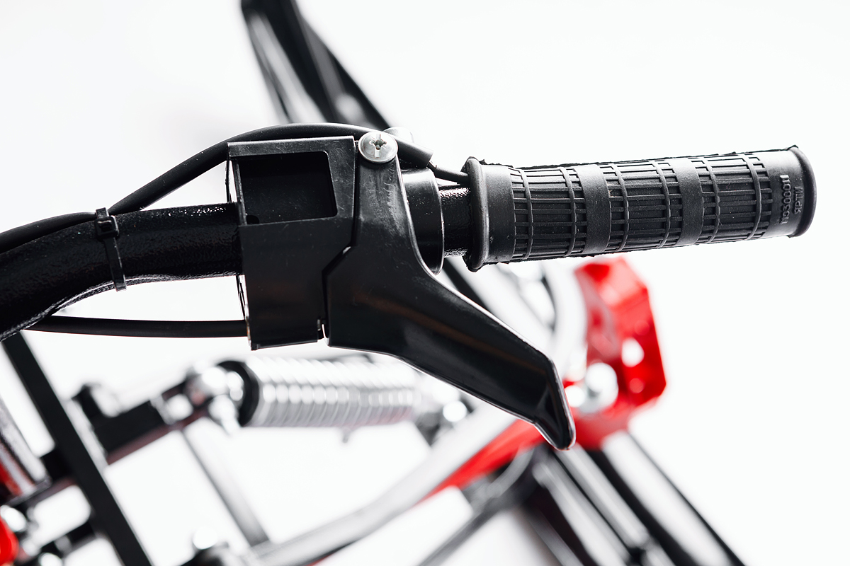 Лыжный модуль IKUDZO с подогревом ручек пластиковые лыжи в Анапе