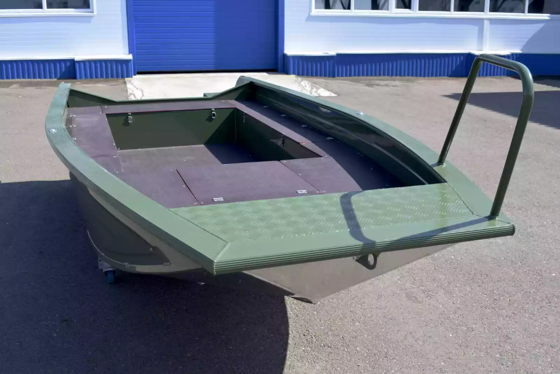 Алюминиевая лодка  Wyatboat-430 Master Fish в Анапе