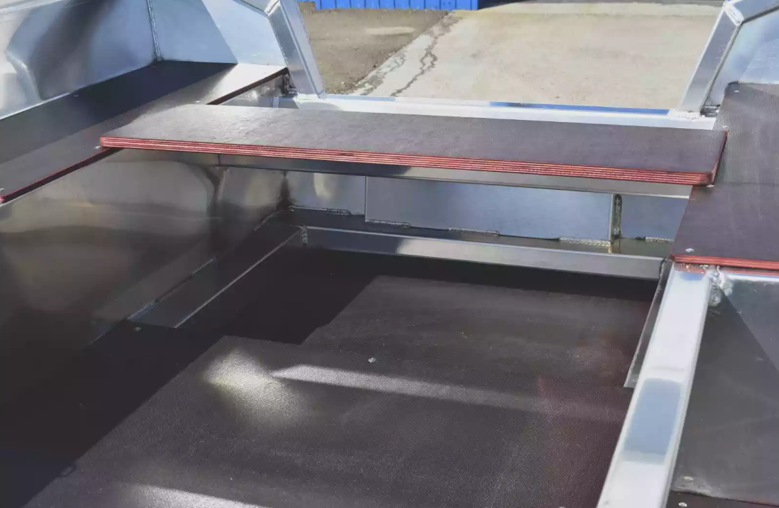 Алюминиевая лодка Неман-400 Р PRO в Анапе