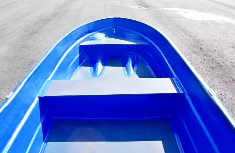 Стеклопластиковая лодка Neman-340 (тримаран) в Анапе