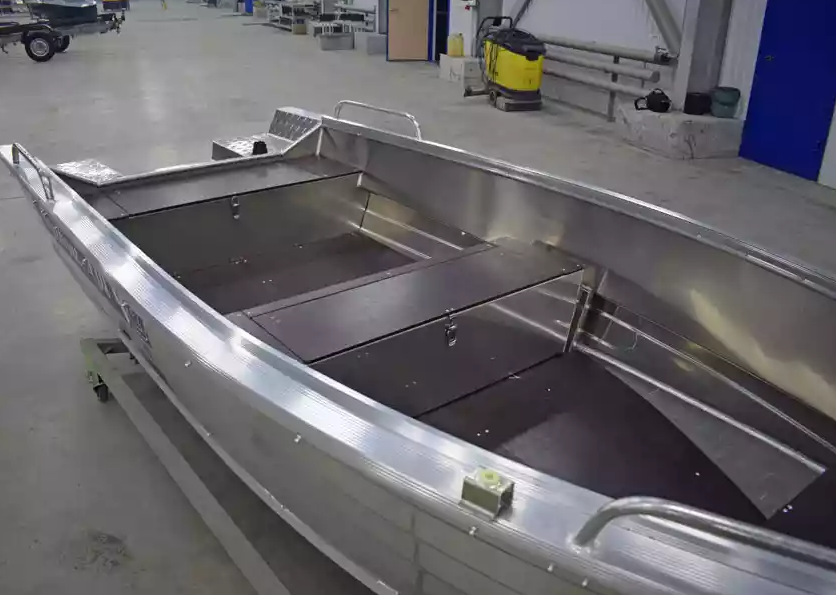 Алюминиевая лодка  Wyatboat-430 Р в Анапе