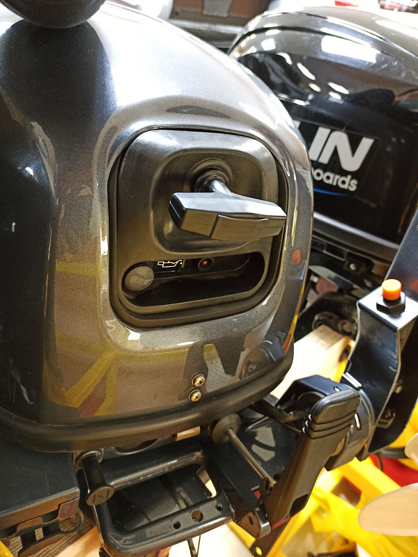 Лодочный мотор BREEZE F9,9S (4х тактный) в Анапе