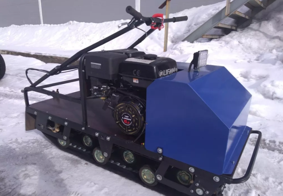 Мотобуксировщик AhtaR ЗИМА с реверсом (задний ход) в Анапе