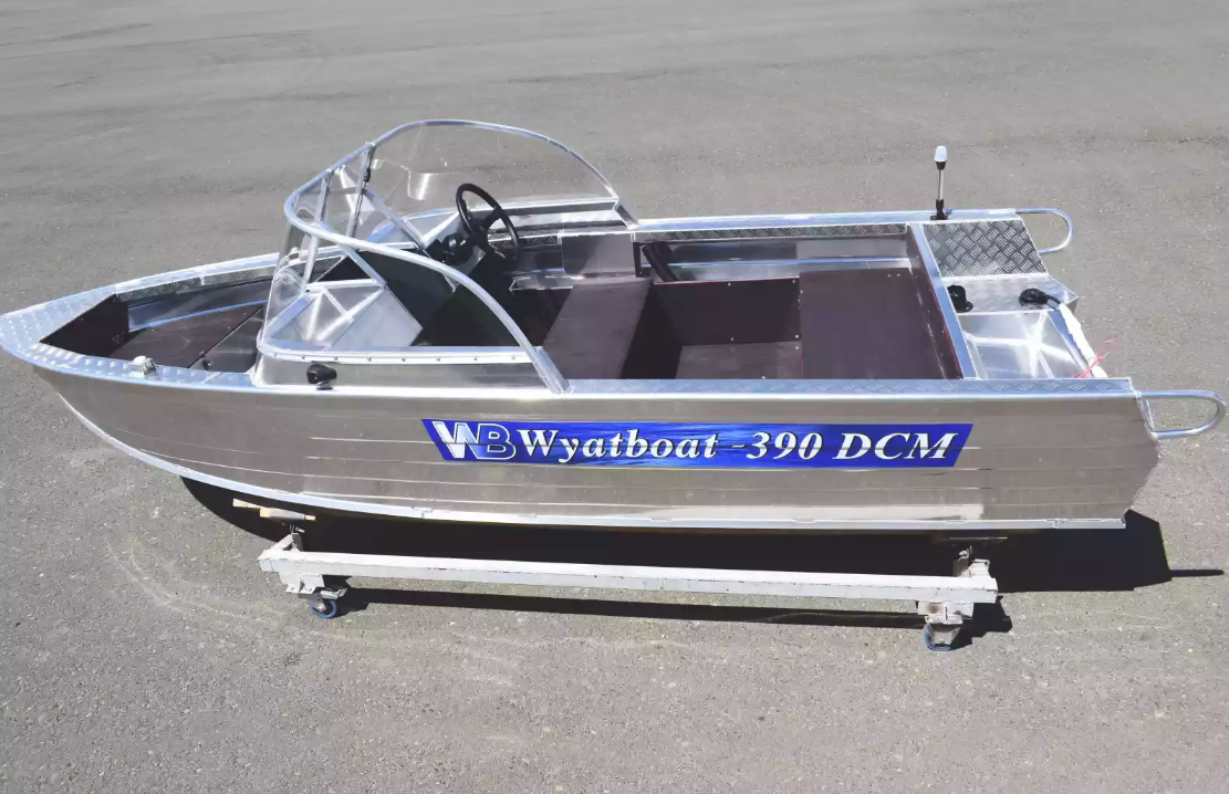 Алюминиевая лодка Wyatboat-390 DCM в Анапе