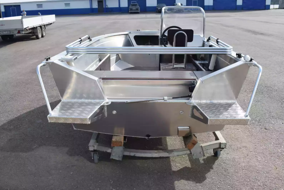 Алюминиевая лодка Неман-400 С в Анапе