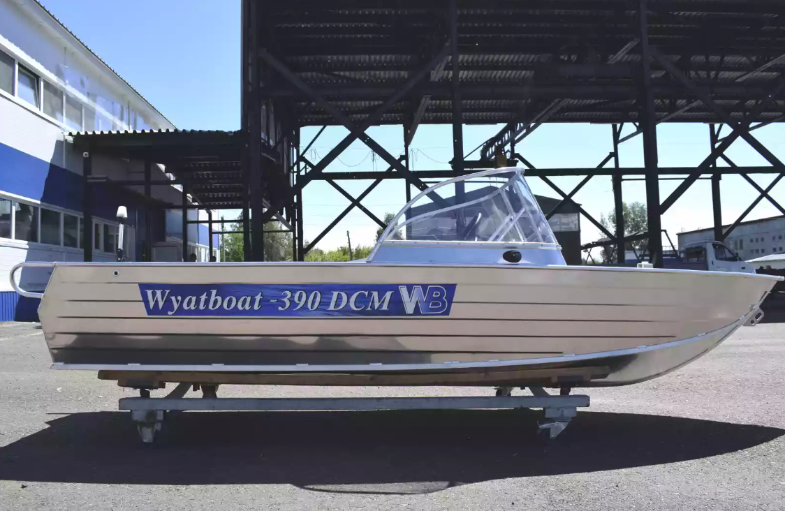 Алюминиевая лодка Wyatboat-390 DCM в Анапе