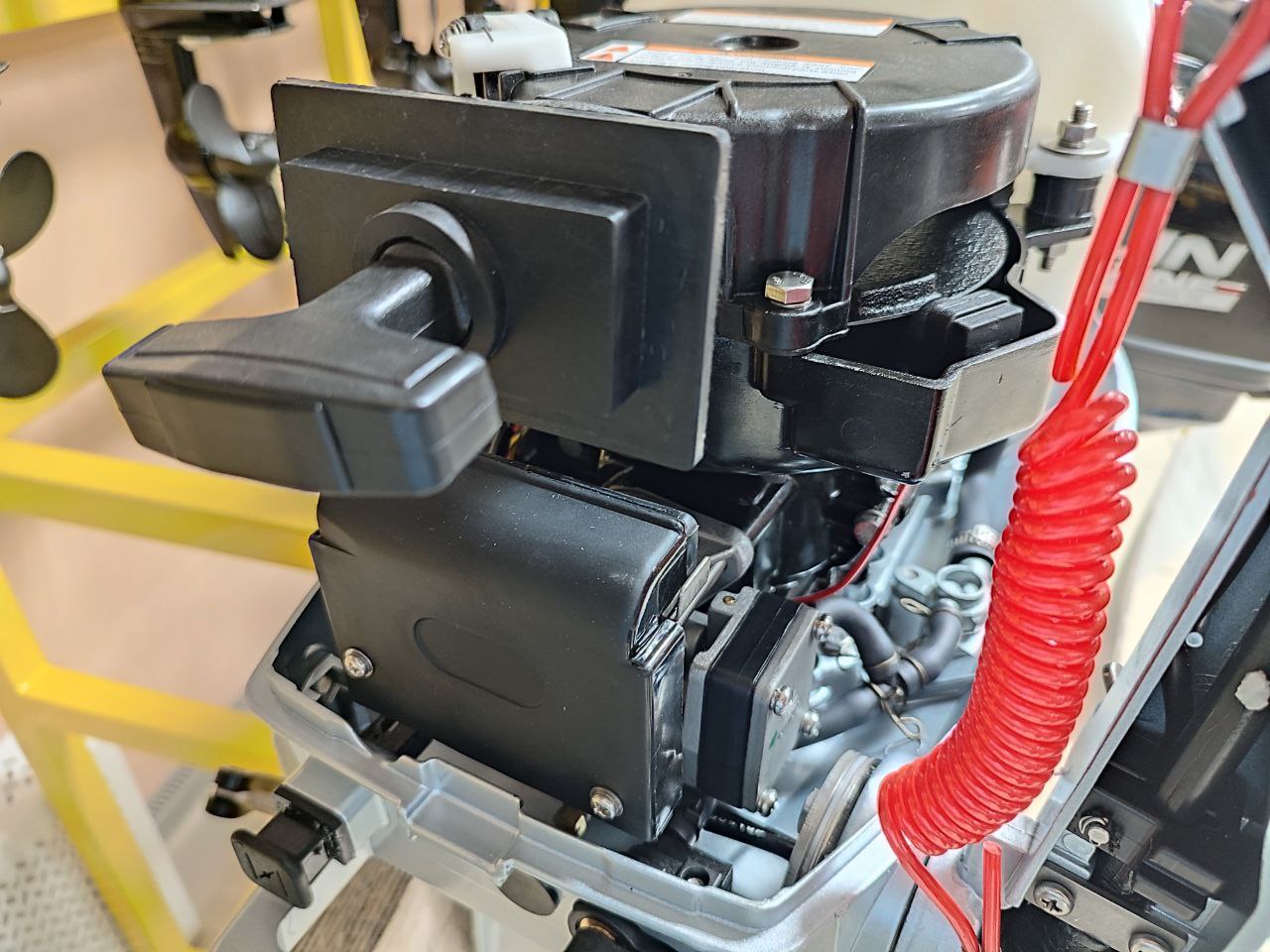 Лодочный мотор PROMAX SP5FHS (внешний бак 12 л) в Анапе