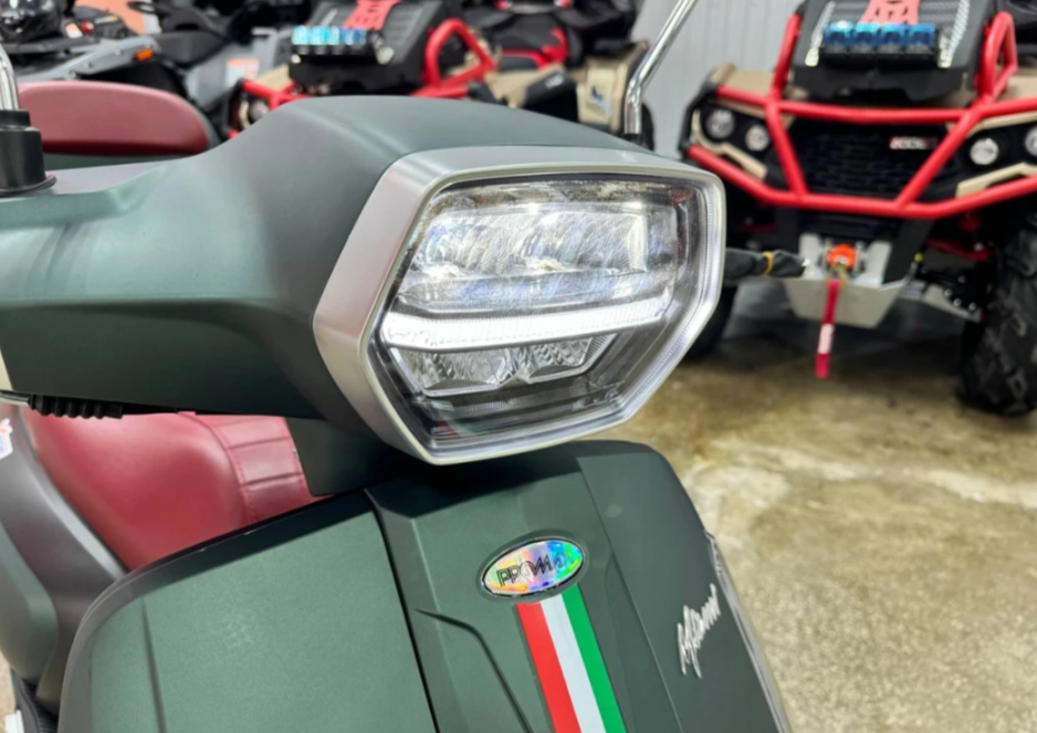 Скутер PROMAX Miami 240 (49) в Анапе