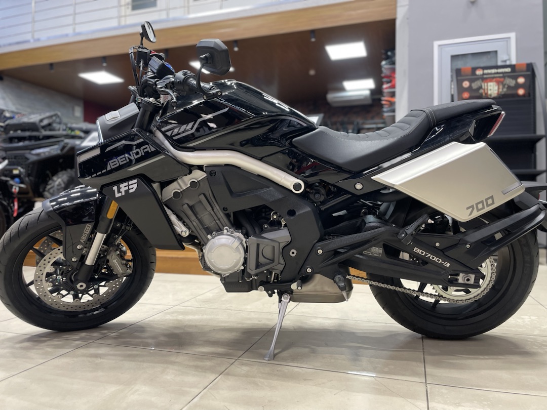 Мотоцикл Benda LFS 700 в Анапе