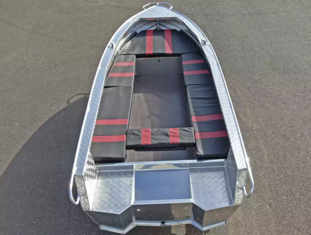 Алюминиевая лодка Wyatboat-390РМ увеличенный борт в Анапе