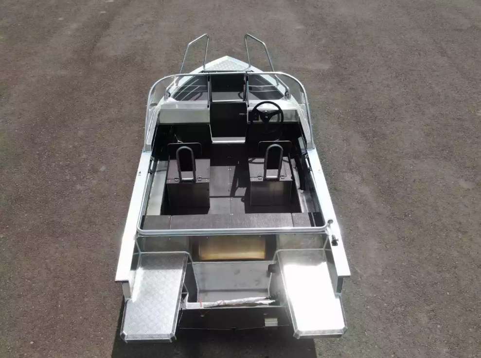 Алюминиевая лодка  Неман-400 DCM NEW в Анапе