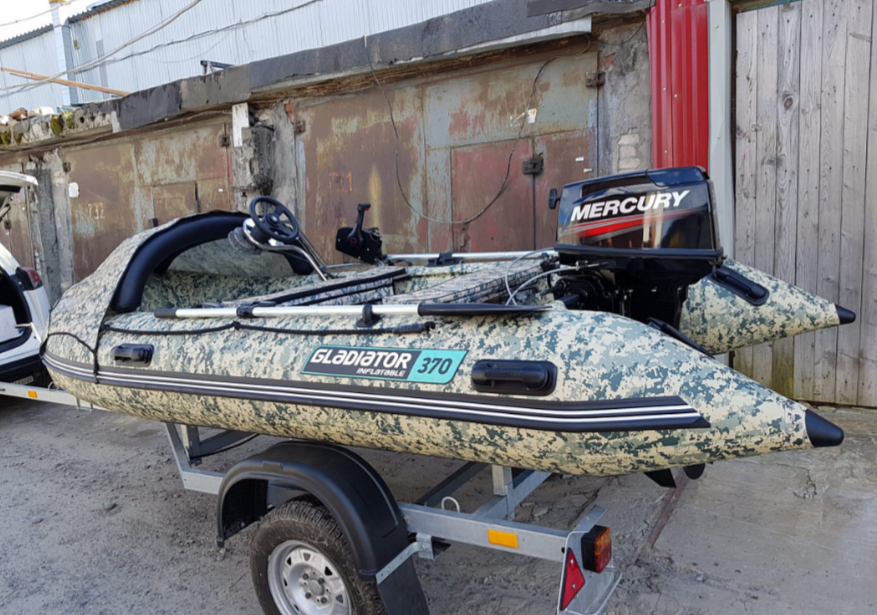 НАДУВНАЯ ЛОДКА GLADIATOR C370AL в Анапе
