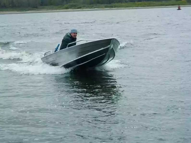 Алюминиевая лодка Wyatboat-390 M в Анапе