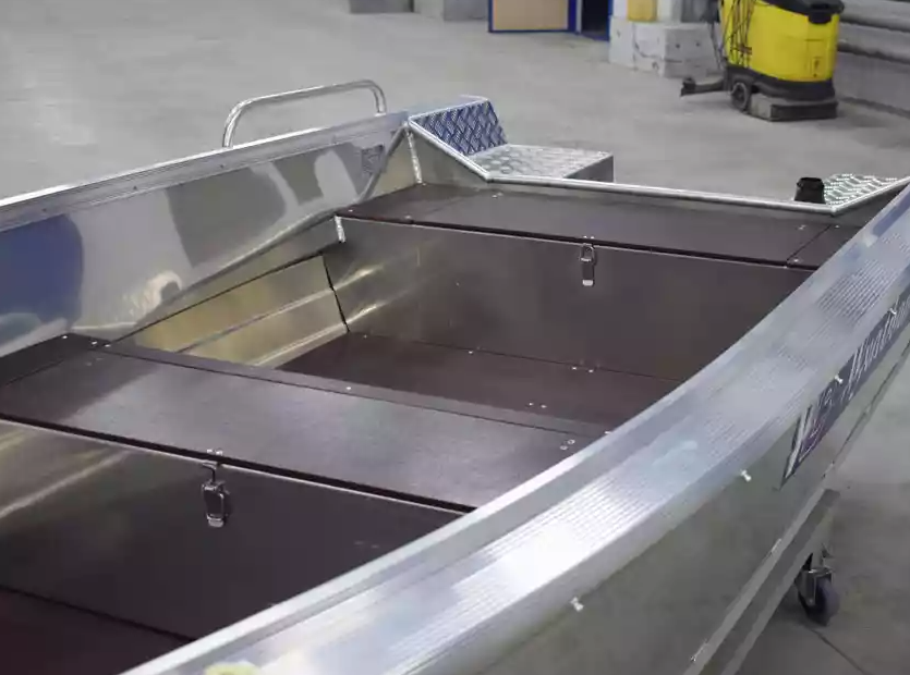 Алюминиевая лодка  Wyatboat-430 Р в Анапе