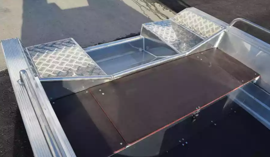 Алюминиевая лодка  Wyatboat-430 Р в Анапе