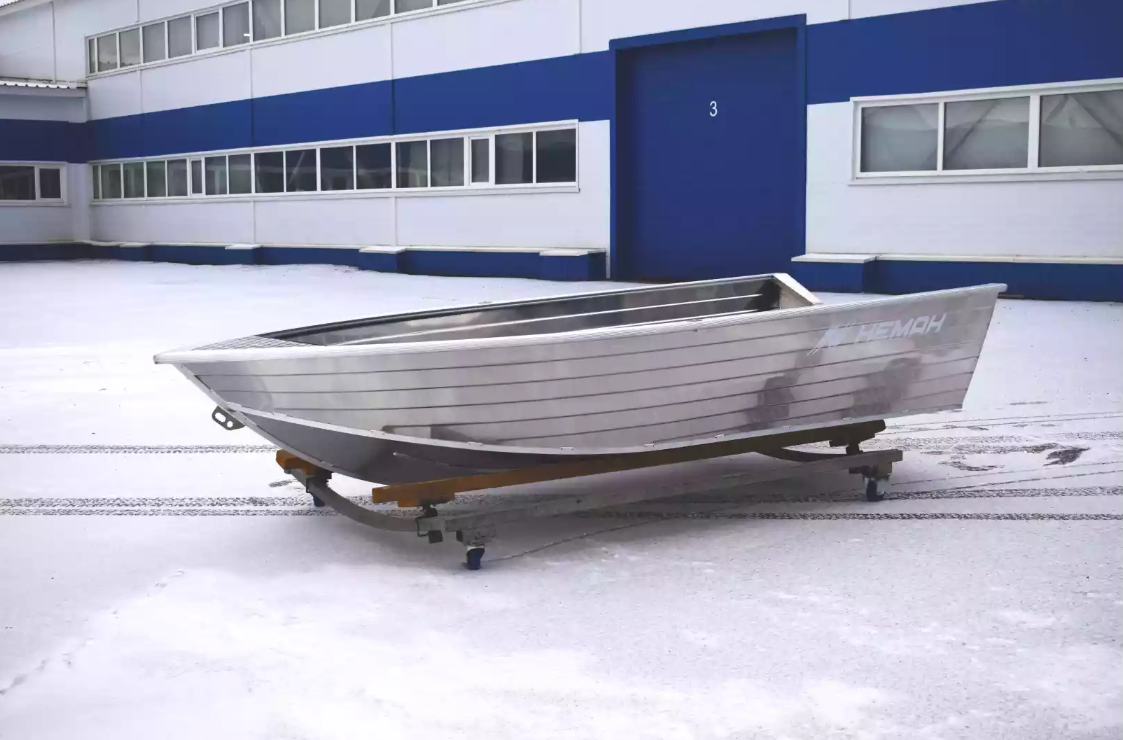 Алюминиевая лодка Неман-400 в Анапе