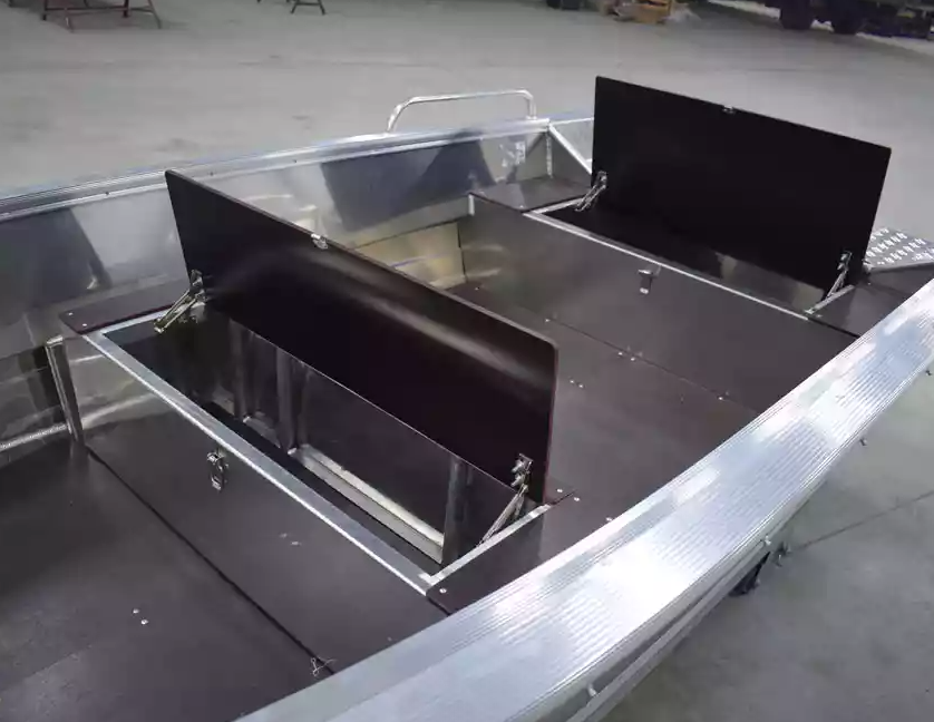 Алюминиевая лодка  Wyatboat-430 Р в Анапе