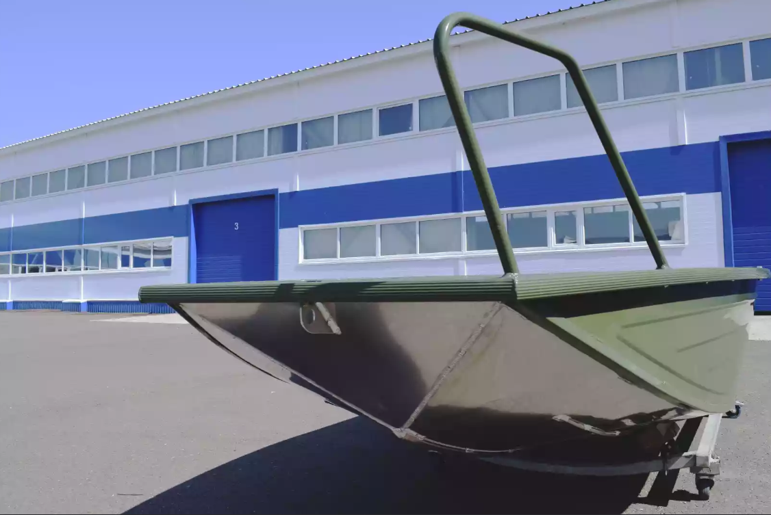 Алюминиевая лодка  Wyatboat-430 Master Fish в Анапе