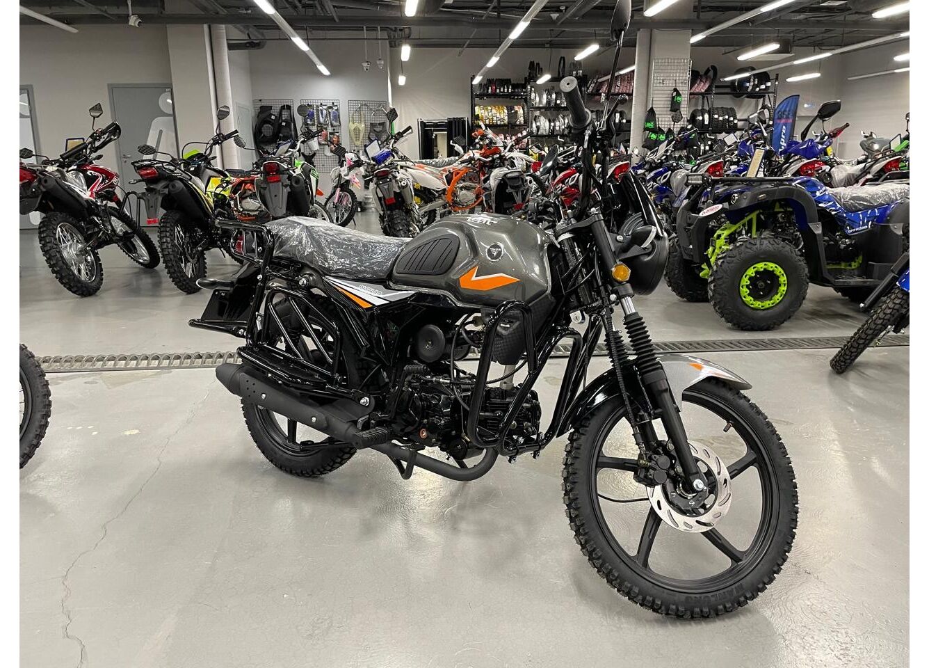 Мопед VMC NOVA 49сс (125сс) Led Full, дисковый тормоз, RKB RATO с баланс. валом, сигнализация в Анапе