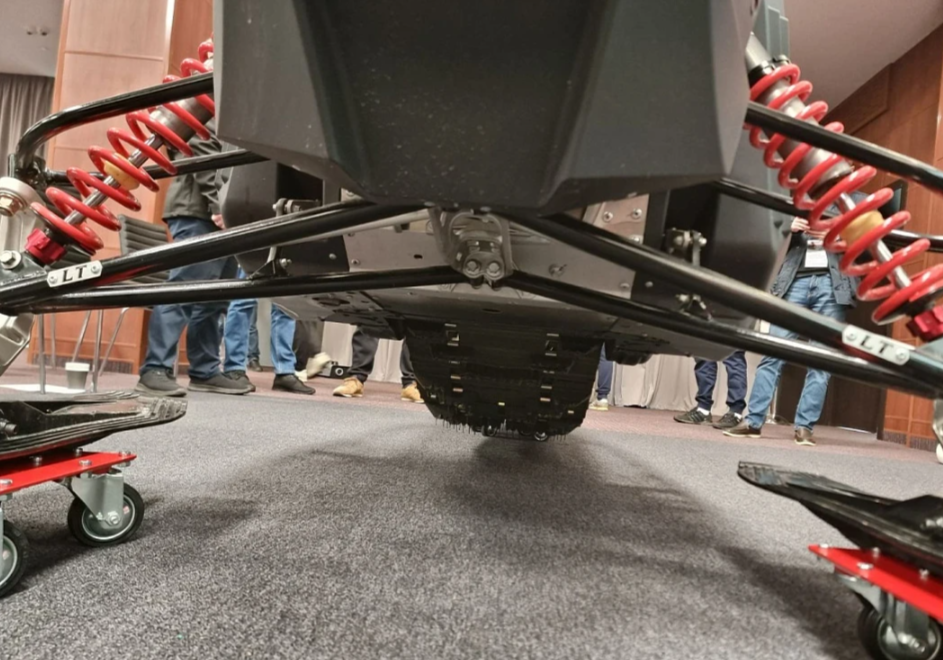 Снегоход AODES Siberiacross 1000 SWT 600mm LCD 6.8 в Анапе