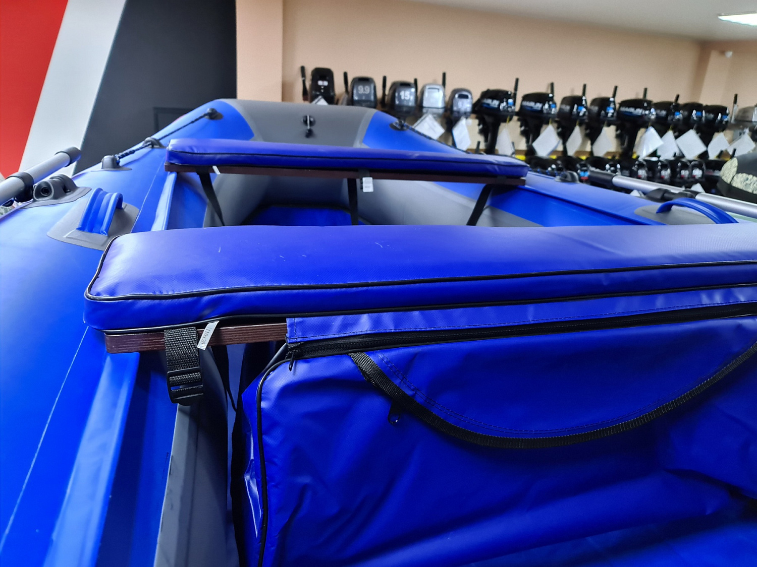 КОМПЛЕКТ МЯГКИХ НАКЛАДОК С СУМКОЙ ДЛЯ ЛОДОК 90Х20 СИНИЙ в Анапе