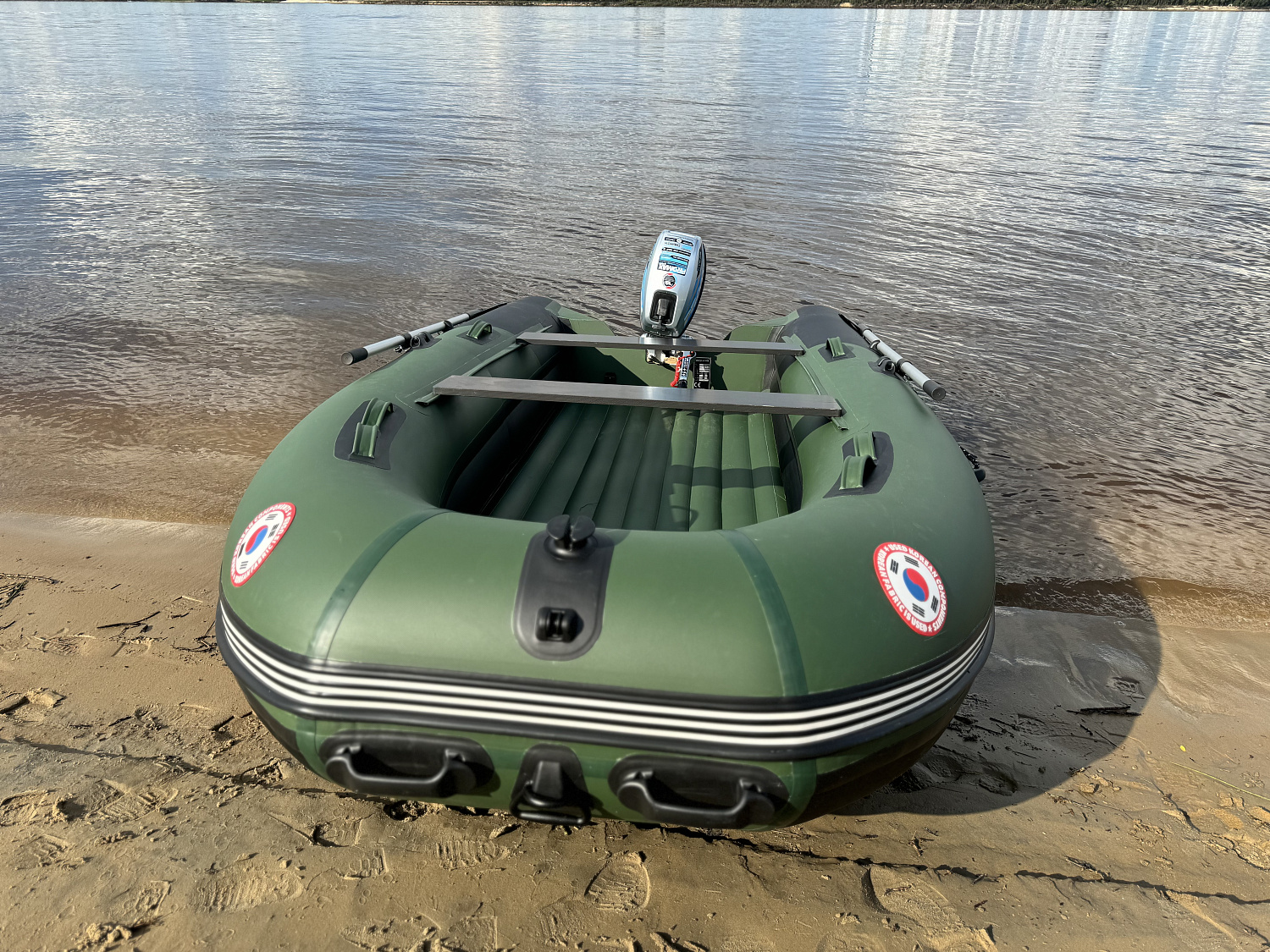 Лодка MISHIMO BIG FLOOR 380 в Анапе