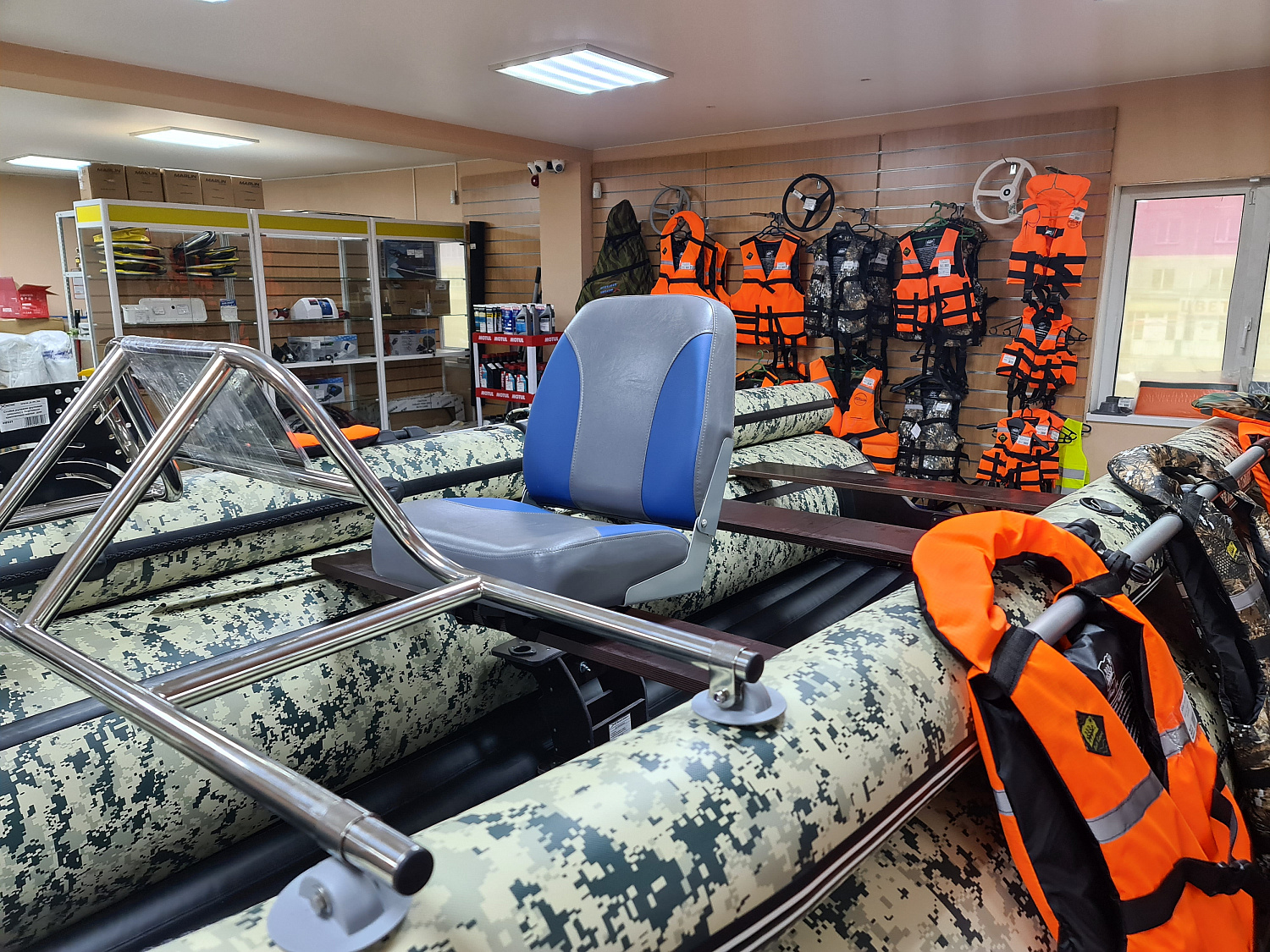 КРЕСЛО МЯГКОЕ РАСКЛАДНОЕ С ПОВОРОТНЫМ МЕХАНИЗМОМ ДЛЯ ЛОДОК в Анапе