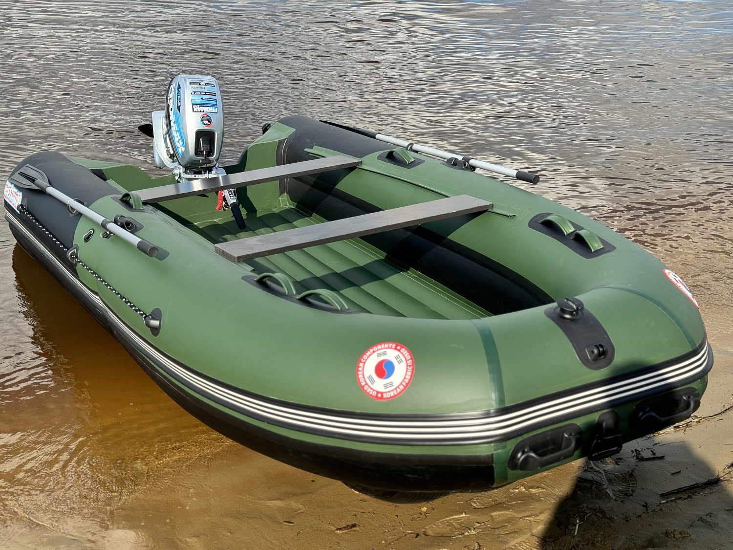 Лодка MISHIMO BIG FLOOR 420 в Анапе