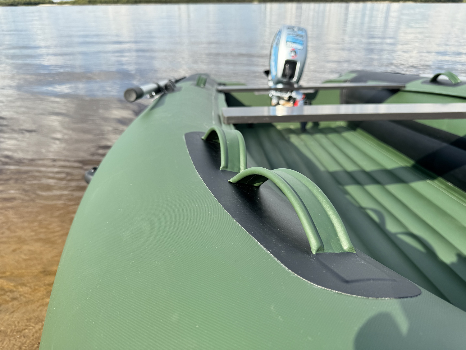 Лодка MISHIMO BIG FLOOR 380 в Анапе