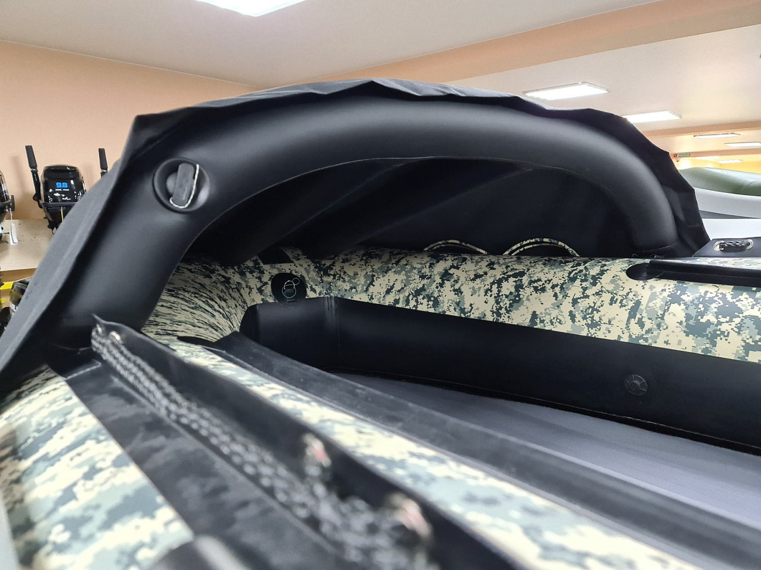 КОМПЛЕКТ НОСОВОГО ТЕНТА К ЛОДКЕ SMARINE AIR MAX 330 ЧЕРНЫЙ в Анапе