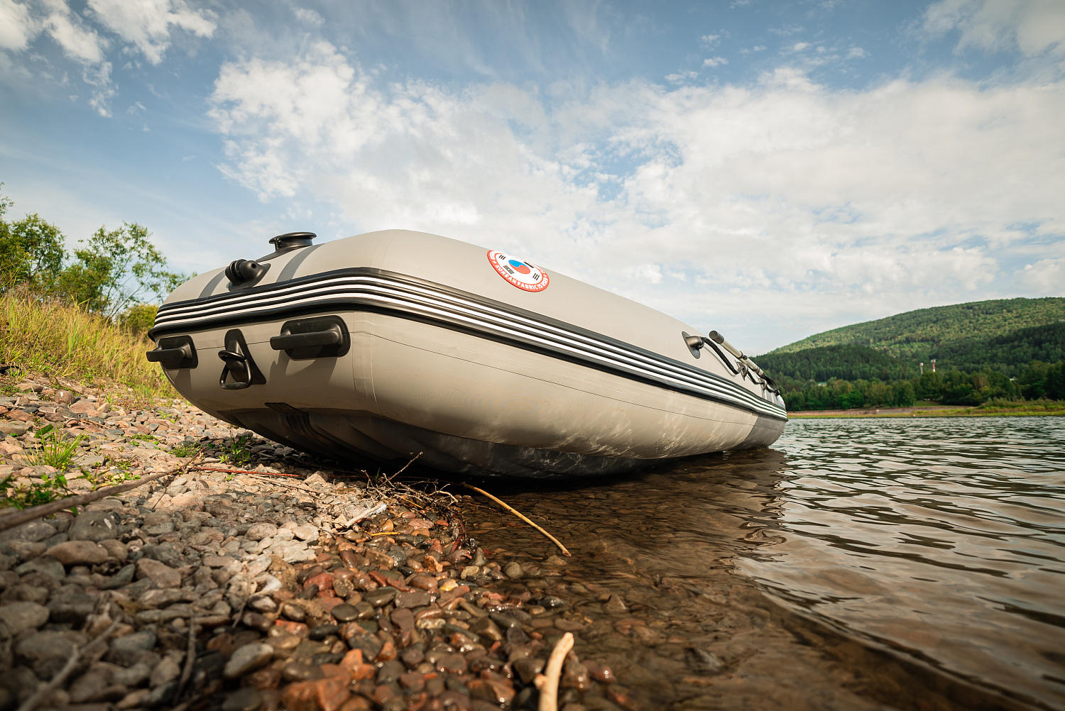 Лодка MISHIMO RIVER JET 390 под водомет в Анапе