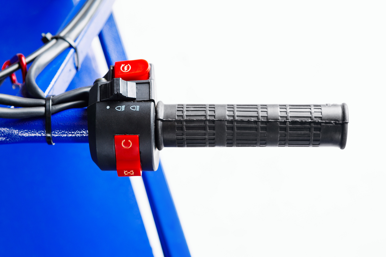 МОТОБУКСИРОВЩИК SNOW DOG 15 л.с. в Анапе